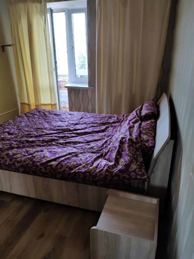 Cozy One Bedroom Apartment Kiev Exteriör bild